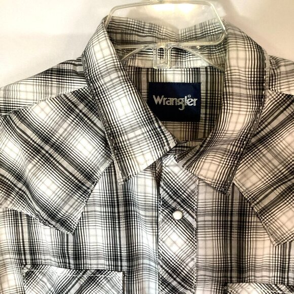 Wrangler Men's Short Sleeve Western Shirt with Pearl Snaps Size Large Gray Plaid - Picture 2 of 9